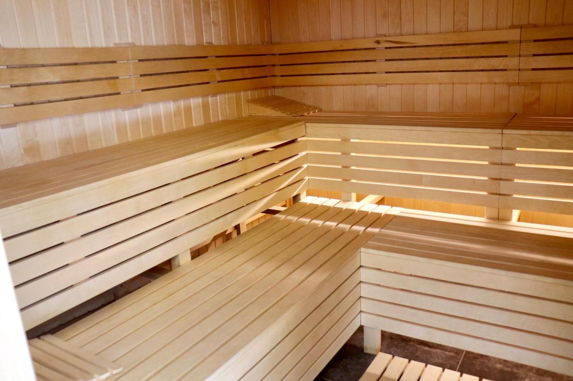 Swissotel SJJ Extérieur photo Sauna interior