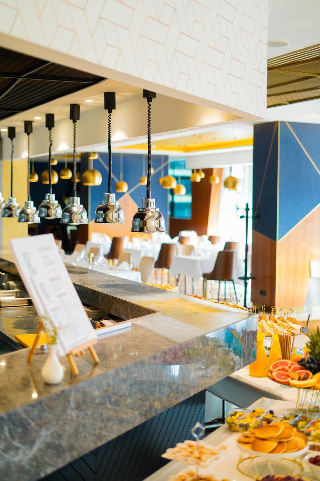 Swissotel SJJ Extérieur photo The bar at the hotel